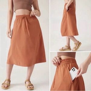 Athleta Arrival Skirt NEW with tags NWT Size 22 Sunbaked Clay Quick Dry
